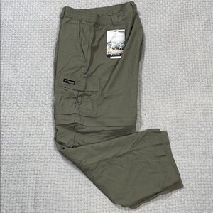 NWT’s Mens Columbia GRT Challenger Convertible Fishing Lightweight Pants Large